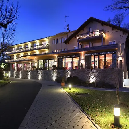 Restaurant Logis Sundgovienne Hotell Carspach