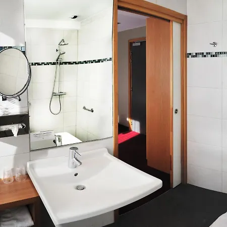 Restaurant Logis Sundgovienne 酒店 Carspach